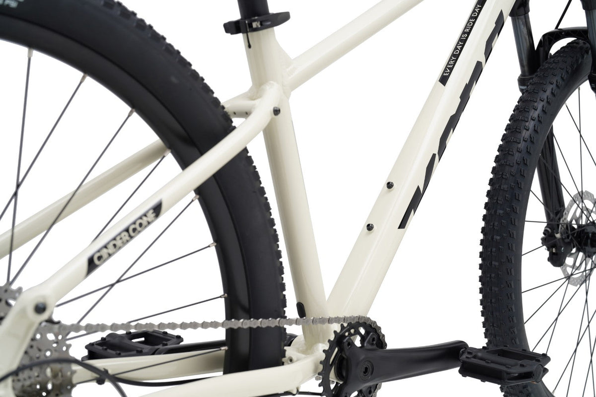 Bicicleta Kona Cinder Cone aro 27.5
