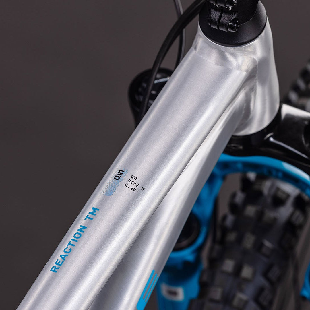 Bicicleta Cube Reaction Tm One Rawmetal N Blue (preventa)